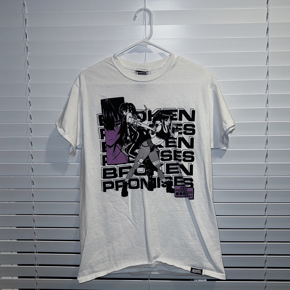 BROKEN PROMISES GRAPHIC TEE